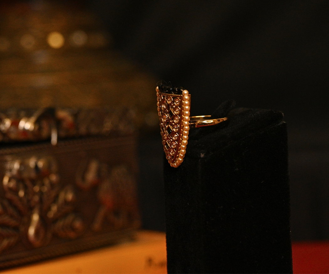 Nashq Antique Adjustable Gold-Plated Ring