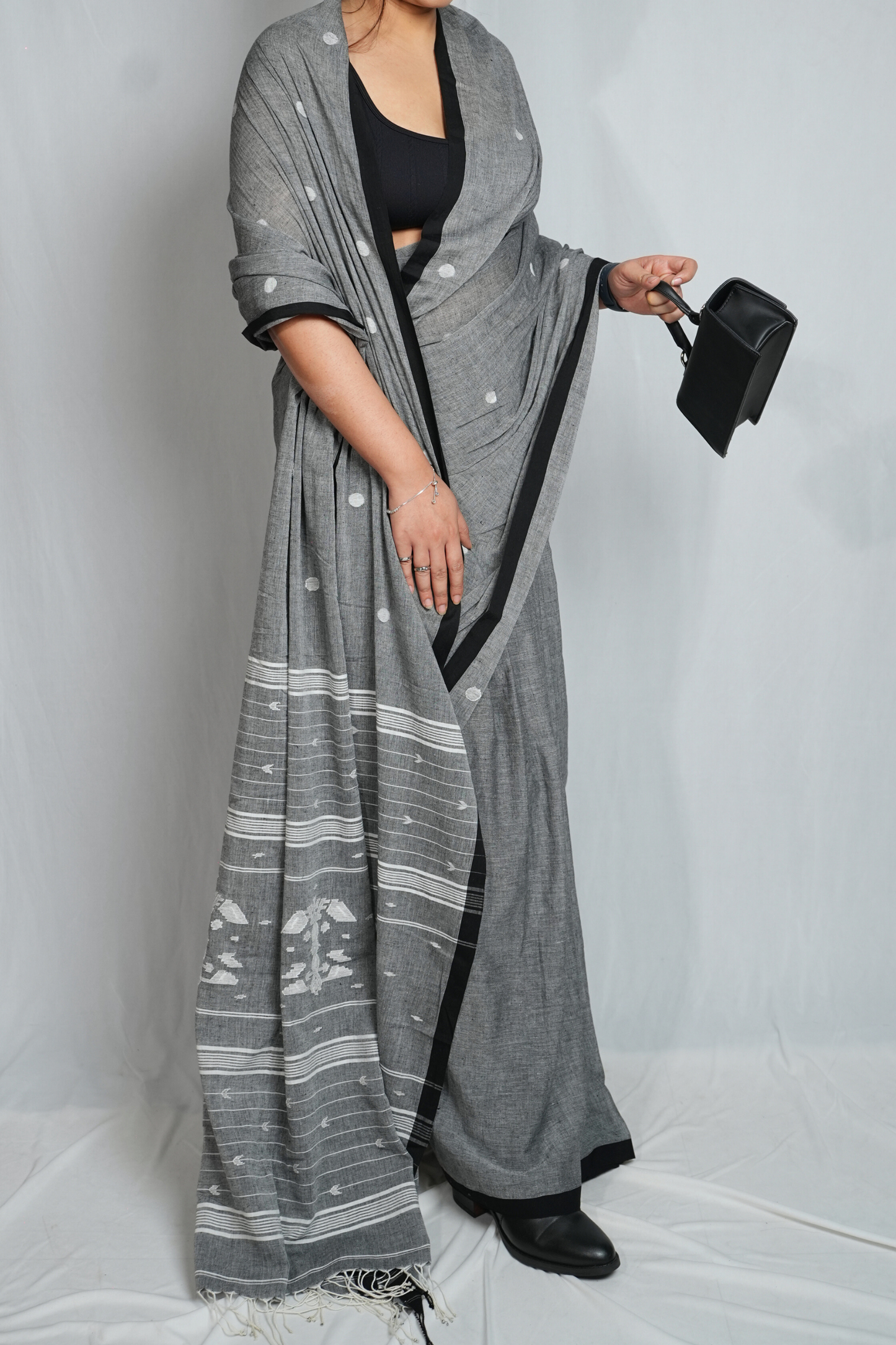 Polka Dots Monochrome Bengal Handloom Cotton Saree
