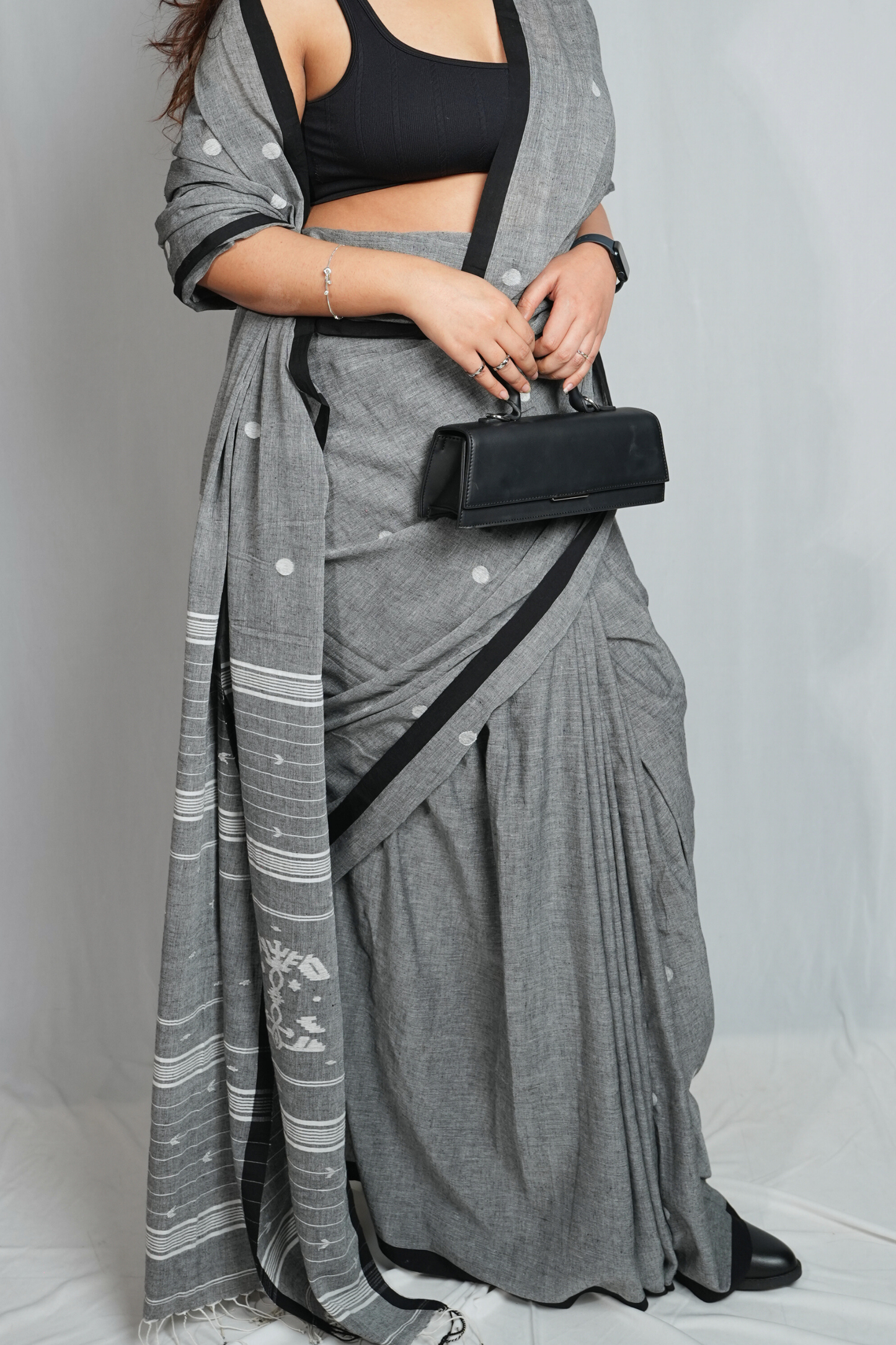 Polka Dots Monochrome Bengal Handloom Cotton Saree