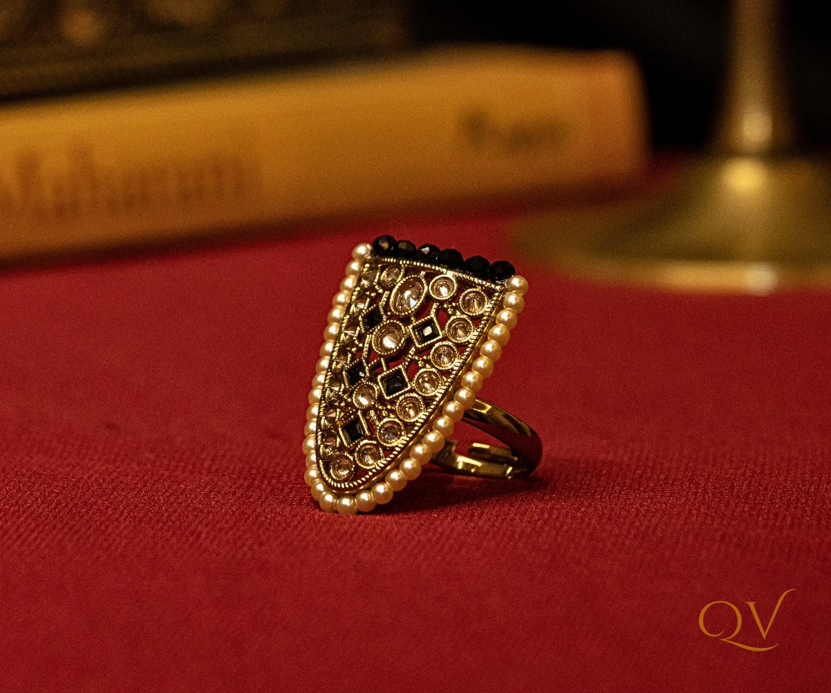 Nashq Antique Adjustable Gold-Plated Ring