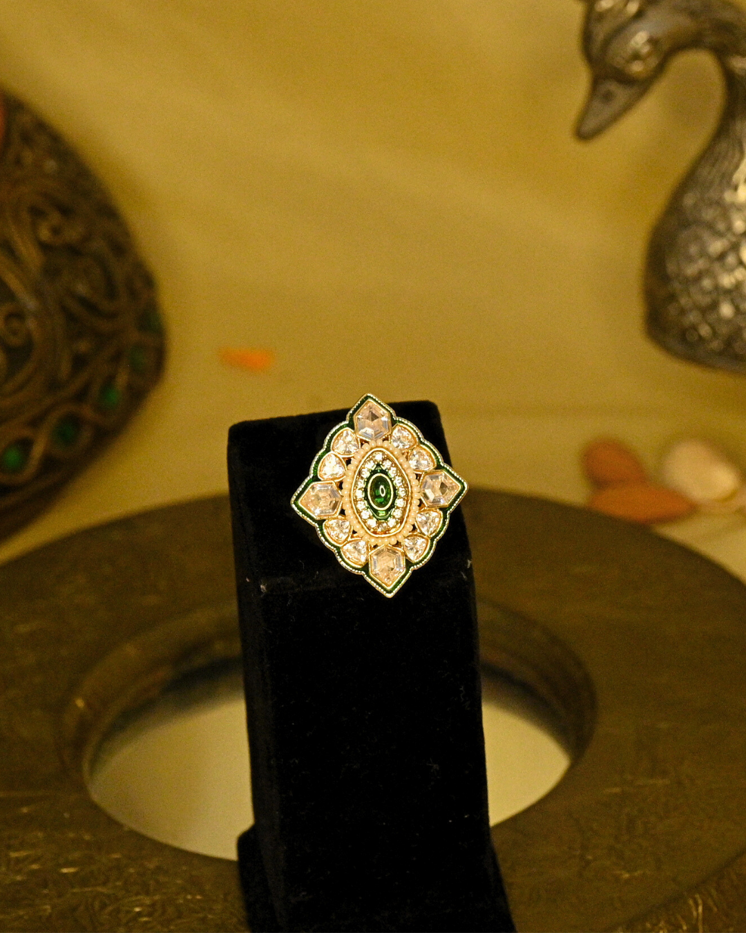 Ruqaiya Kundan Emerald Ring