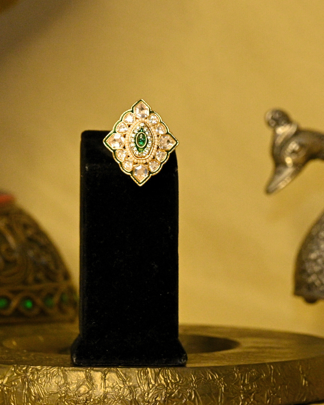 Ruqaiya Kundan Emerald Ring