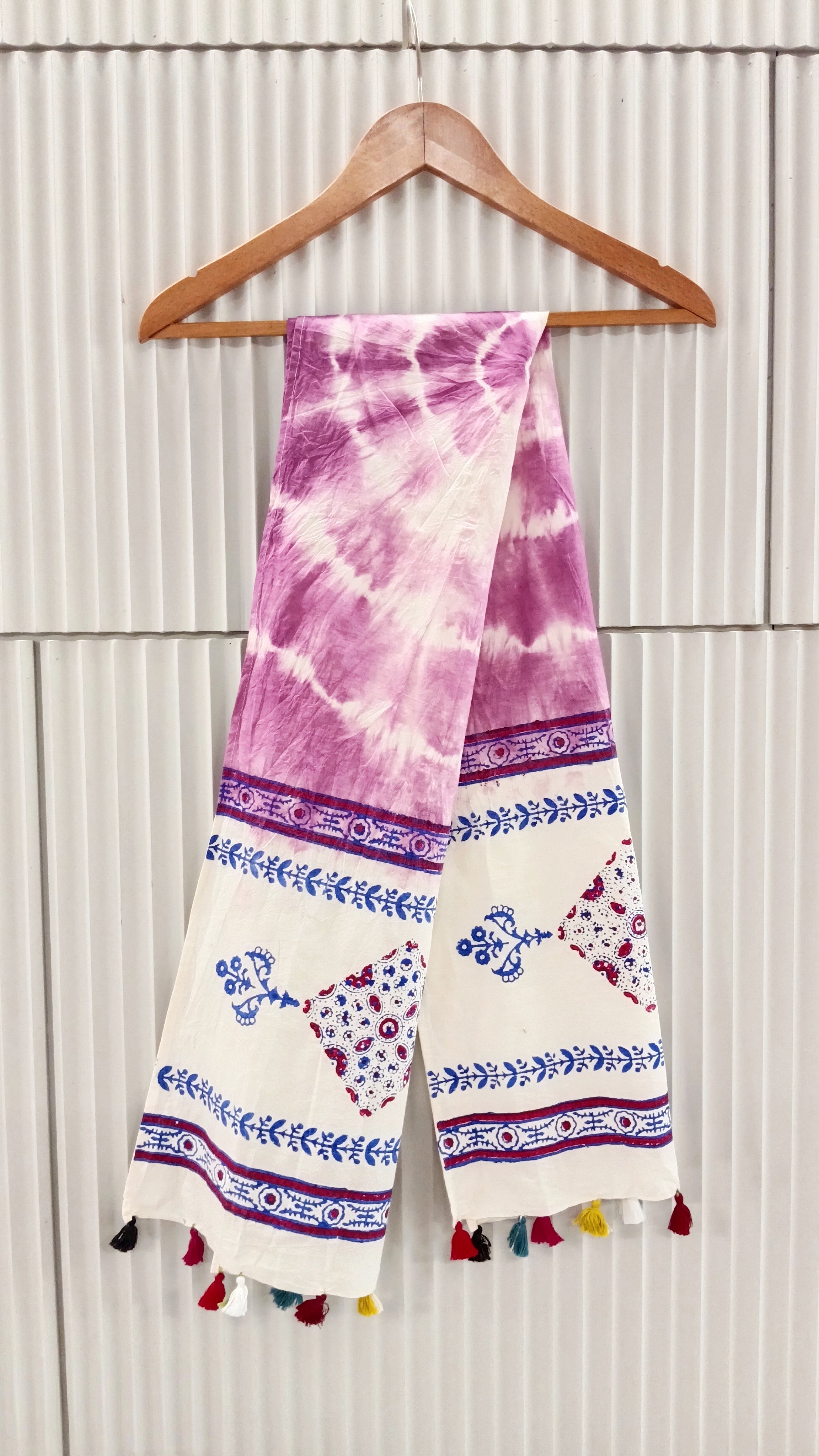Pink Desert Sky Handcrafted Bandhani Tie-Dye Cotton Stole